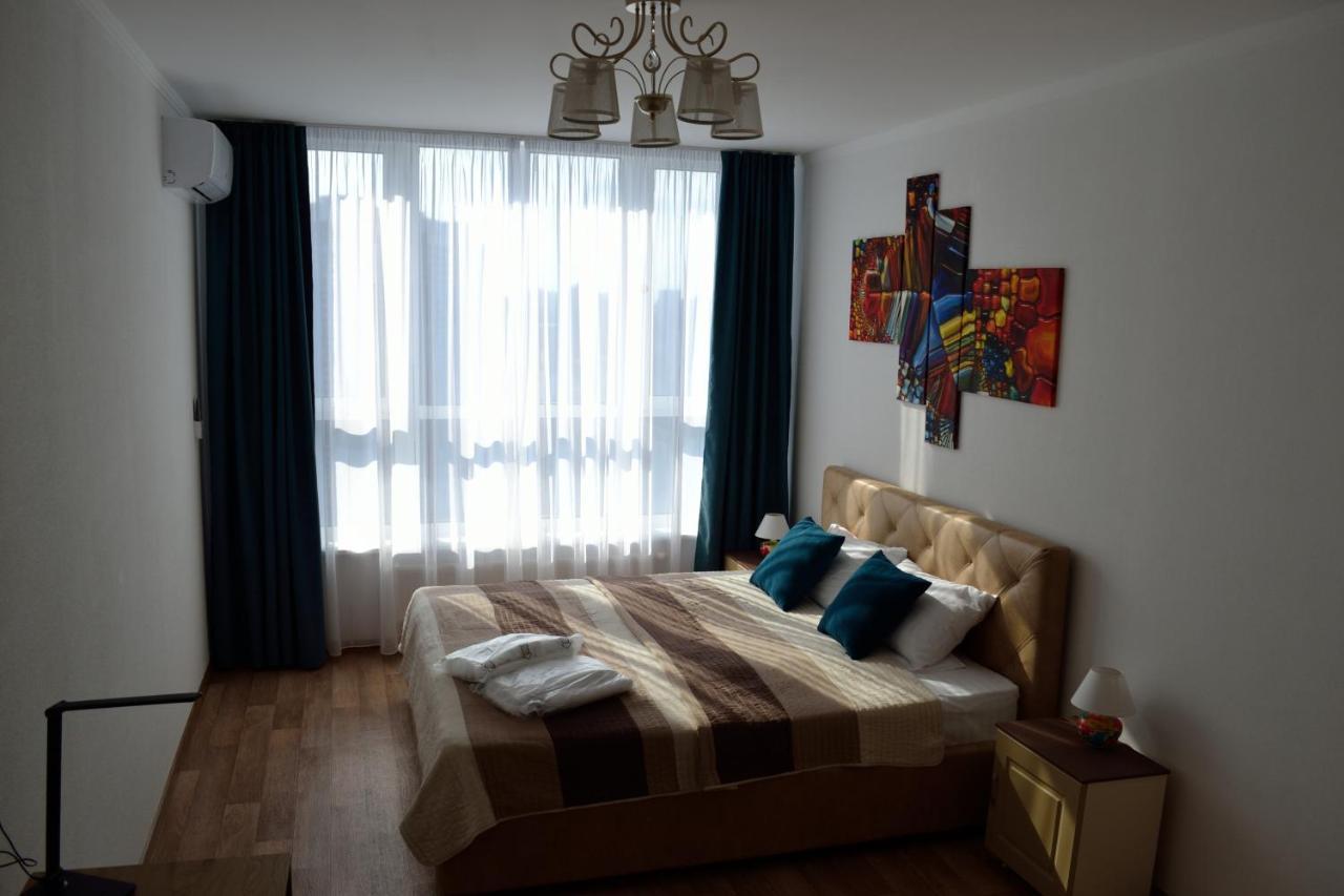 In The Sky Apartment Kiev Exterior foto